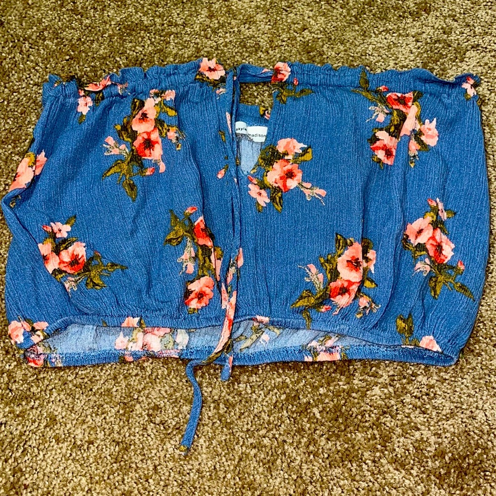 Blue crop top with flowers